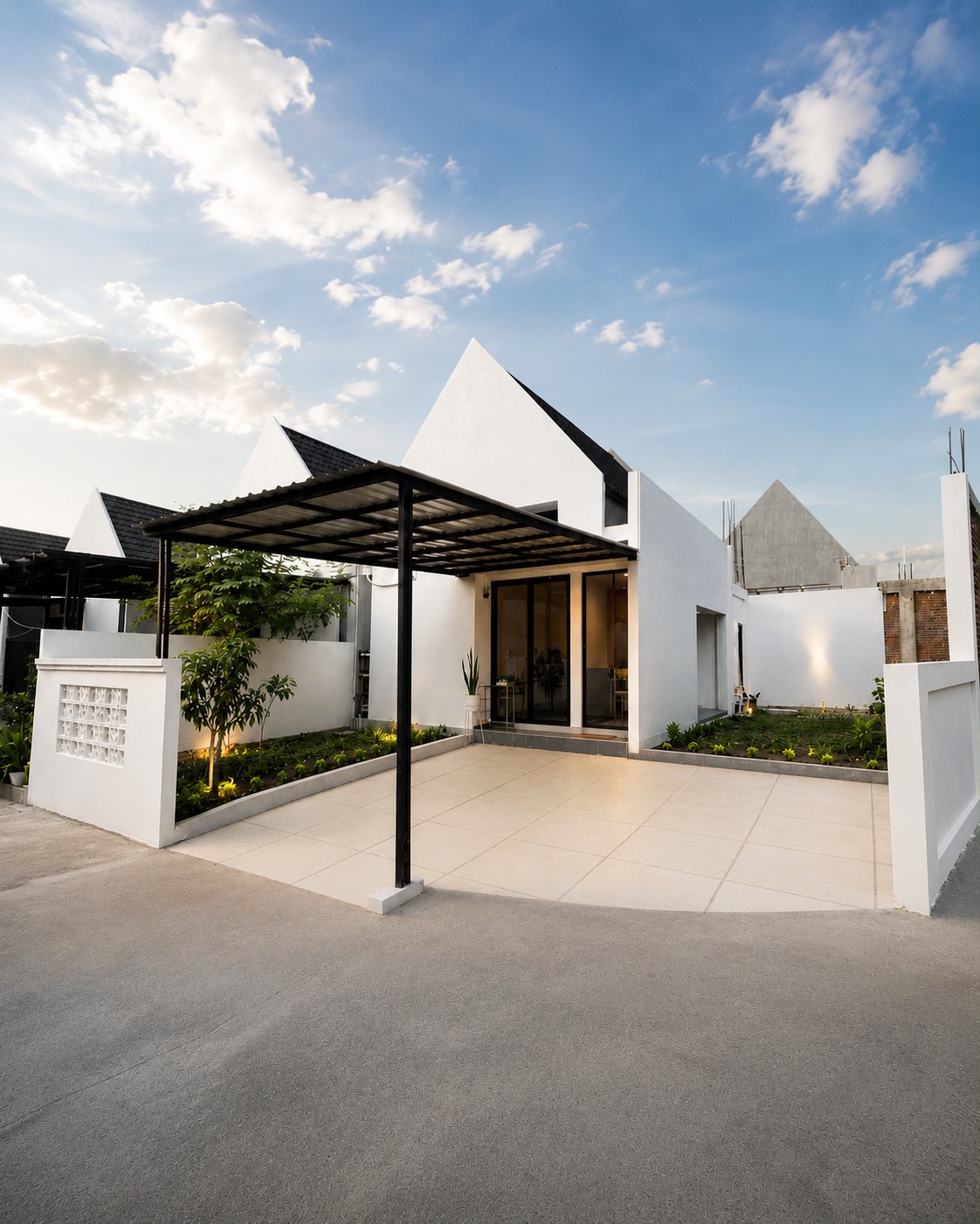 Aruna Living property